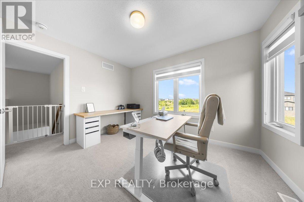 Photo 28 of 235 Conservancy Drive, Ottawa ON