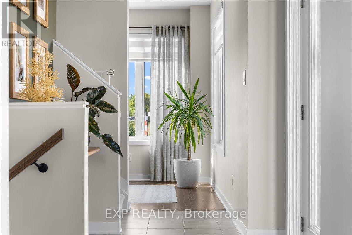 Photo 6 of 235 Conservancy Drive, Ottawa ON
