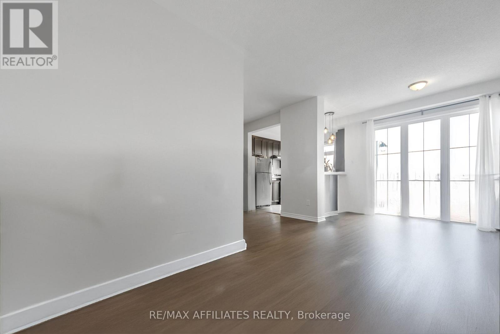 Photo 39 of 388 Aphelion Crescent, Ottawa ON