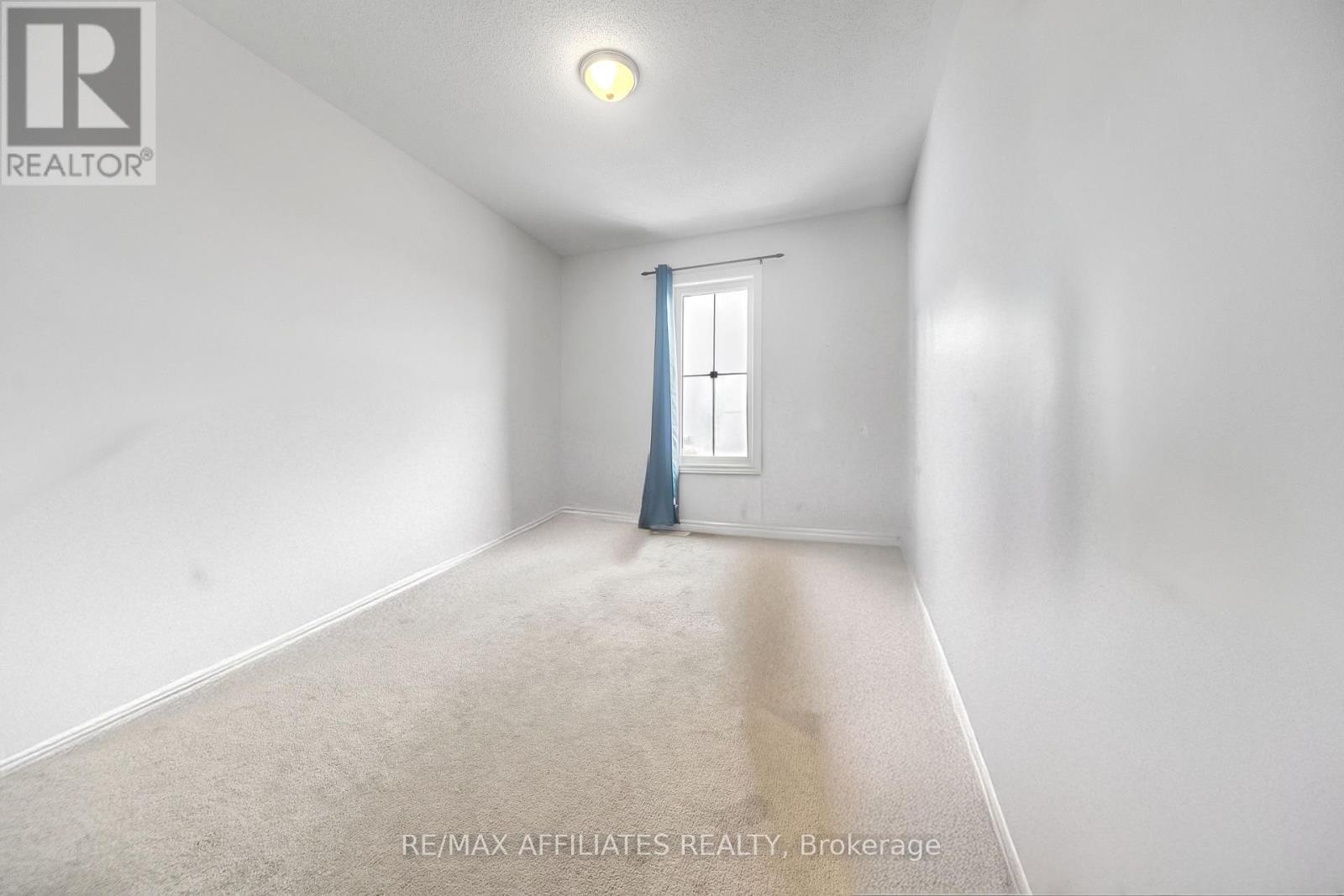 Photo 40 of 388 Aphelion Crescent, Ottawa ON