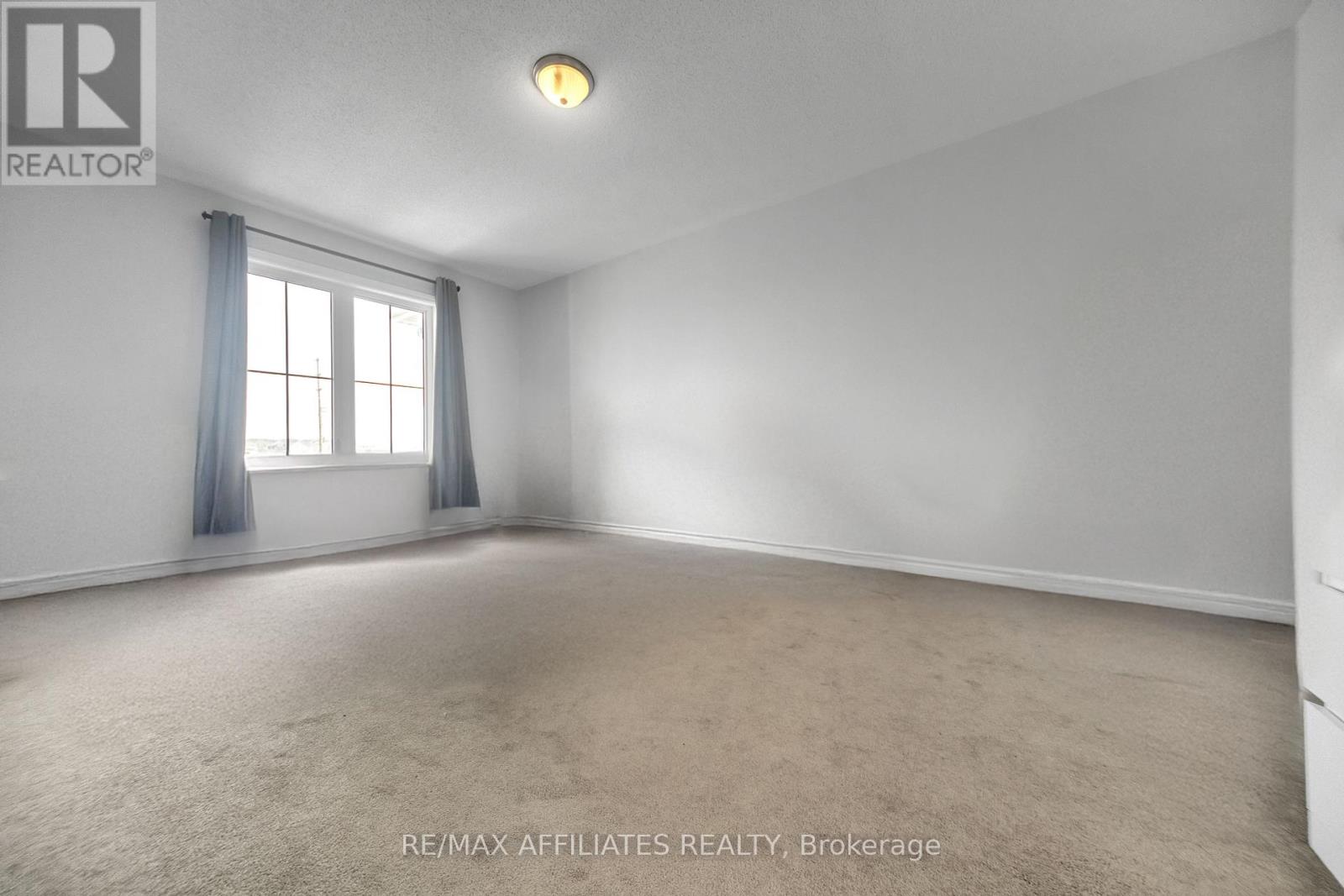 Photo 22 of 388 Aphelion Crescent, Ottawa ON