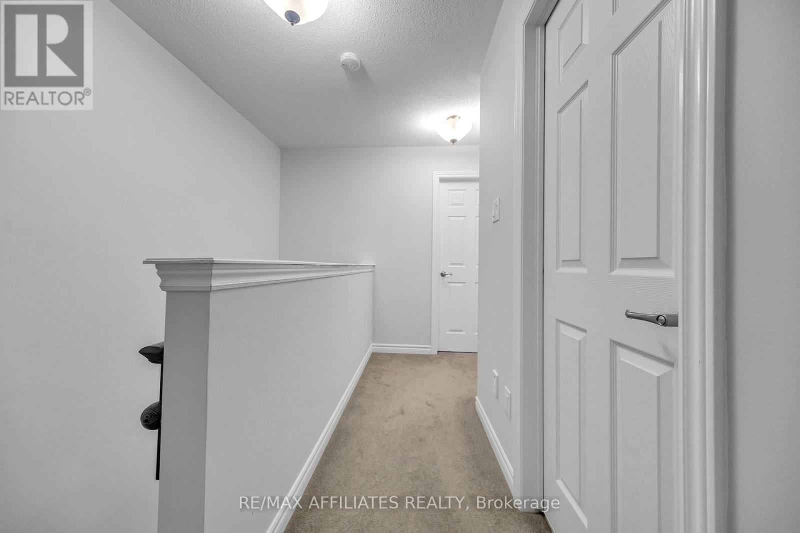 Photo 23 of 388 Aphelion Crescent, Ottawa ON