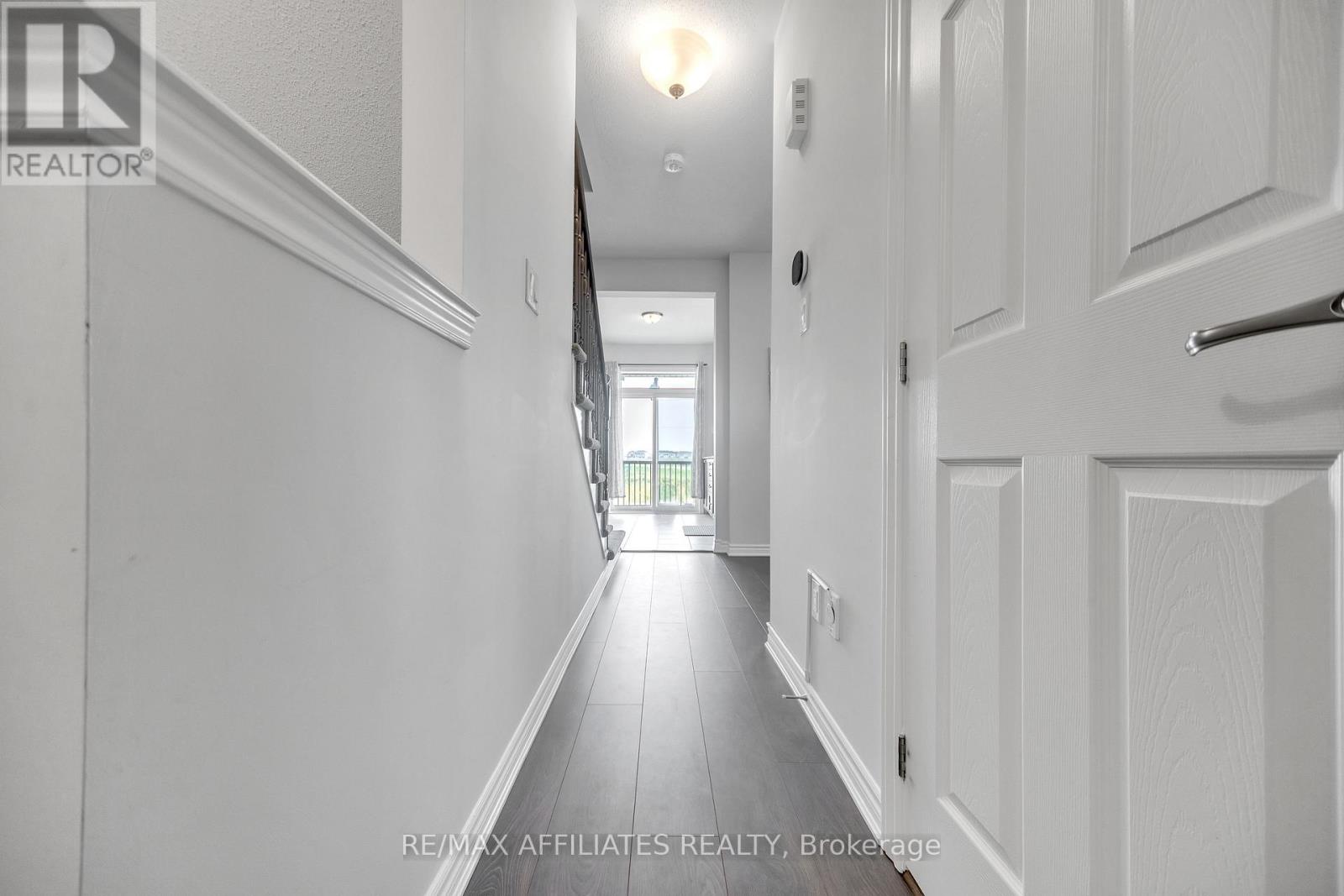 Photo 32 of 388 Aphelion Crescent, Ottawa ON