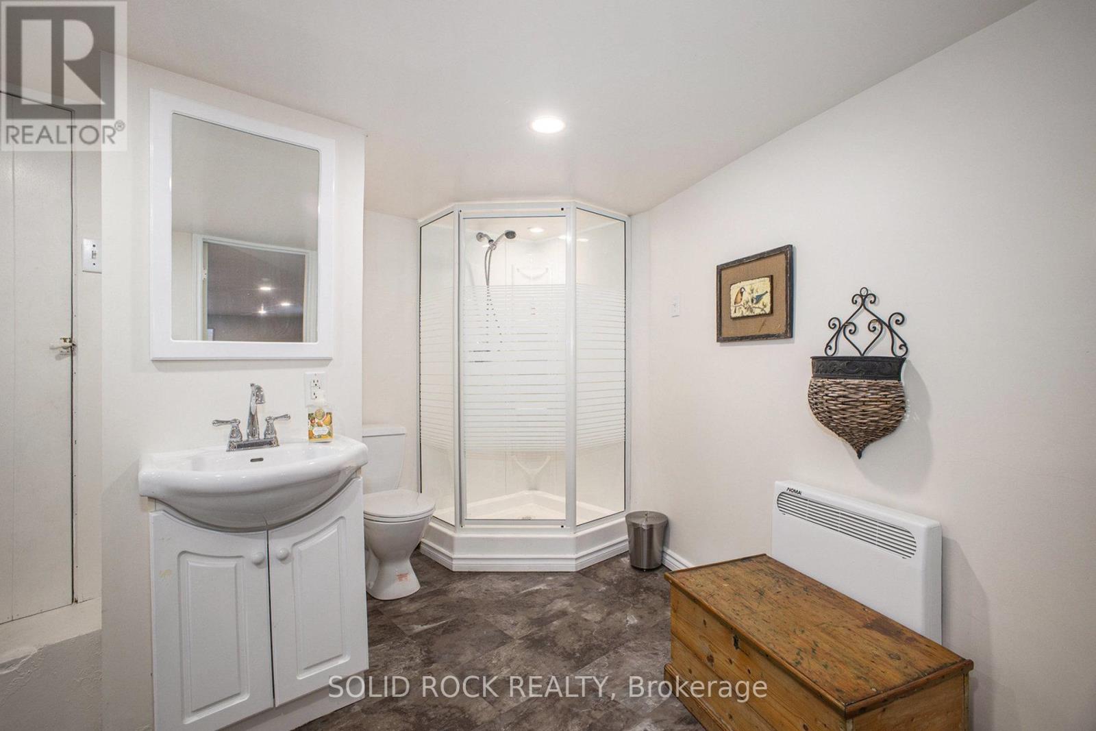 Photo 25 of 236 Northwestern Avenue, Ottawa ON