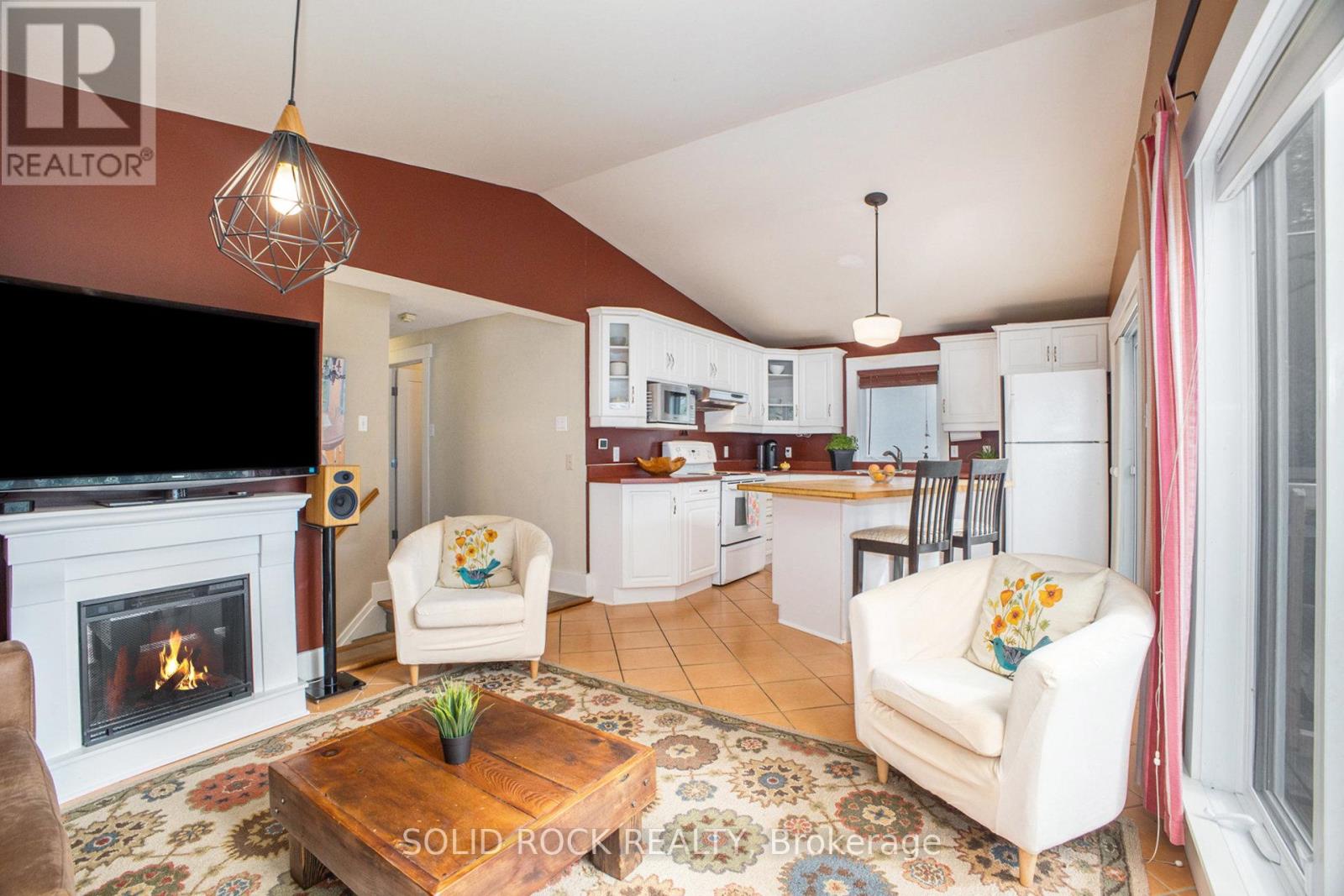 Photo 9 of 236 Northwestern Avenue, Ottawa ON