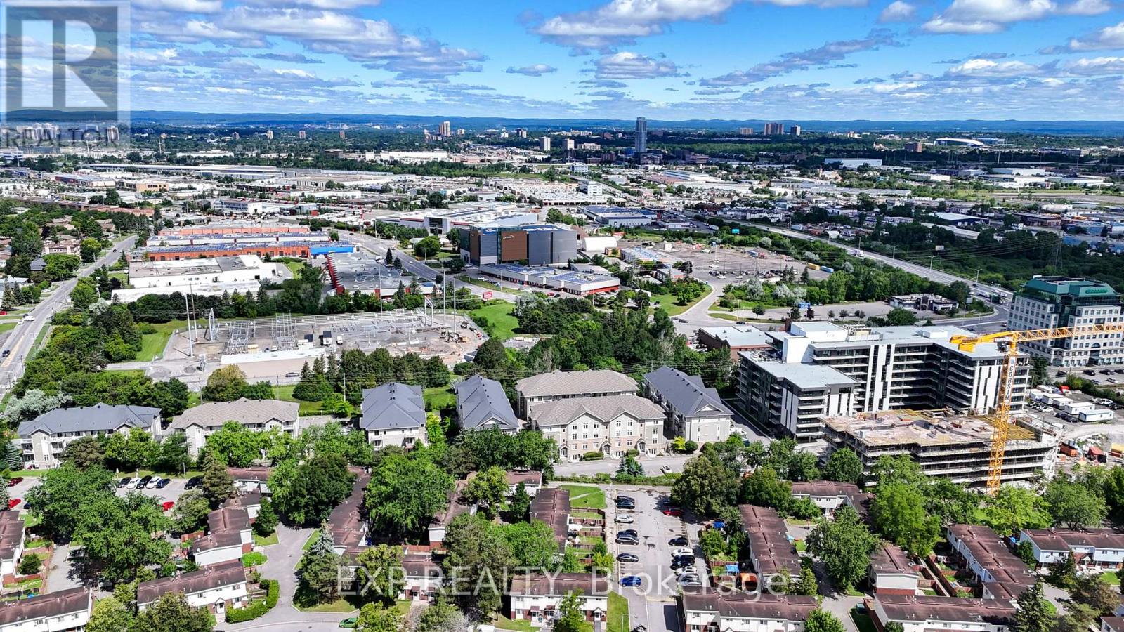 Photo 8 of G 330 Everest Private, Ottawa ON
