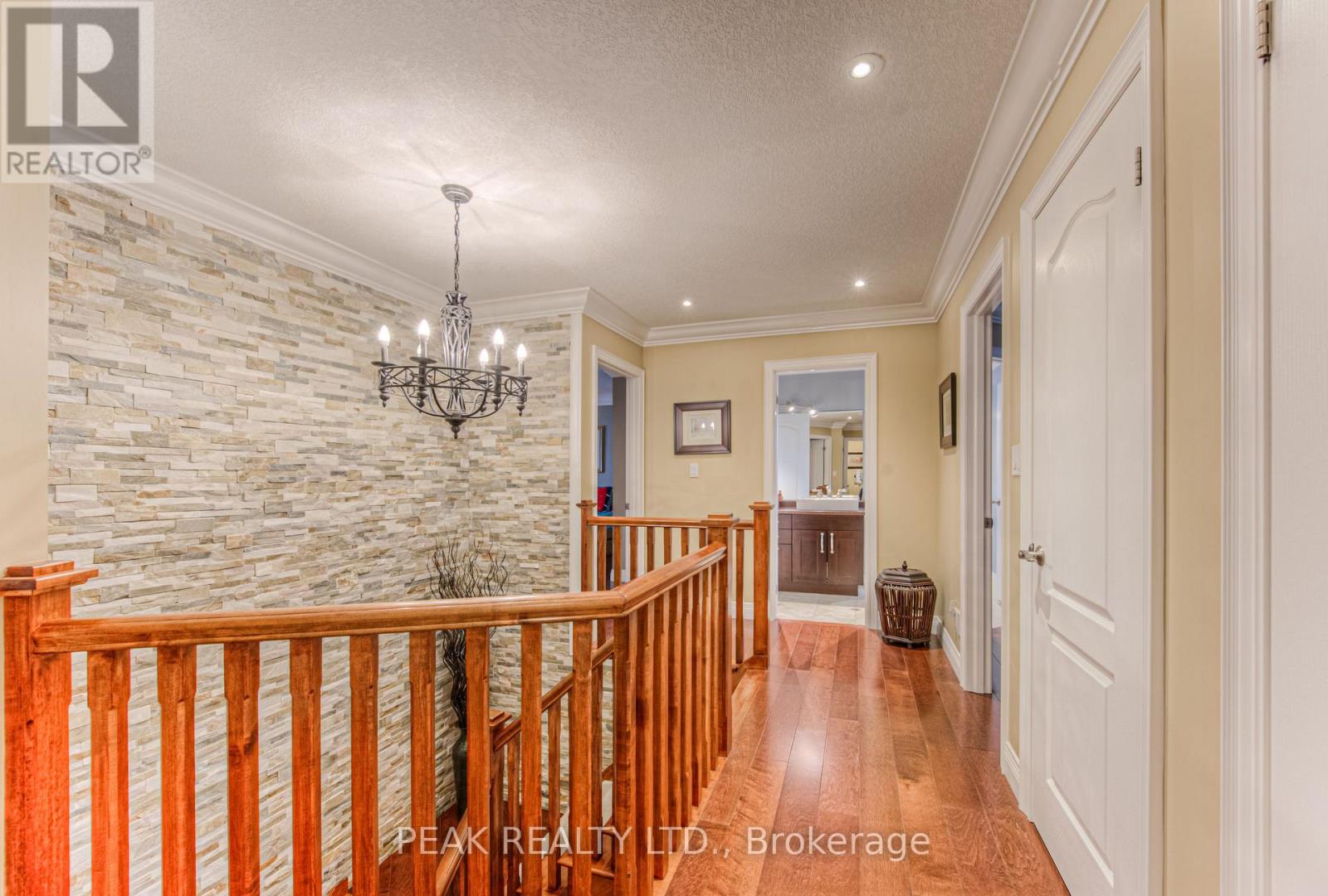 Photo 8 of 7 John Ross Court, Wilmot ON