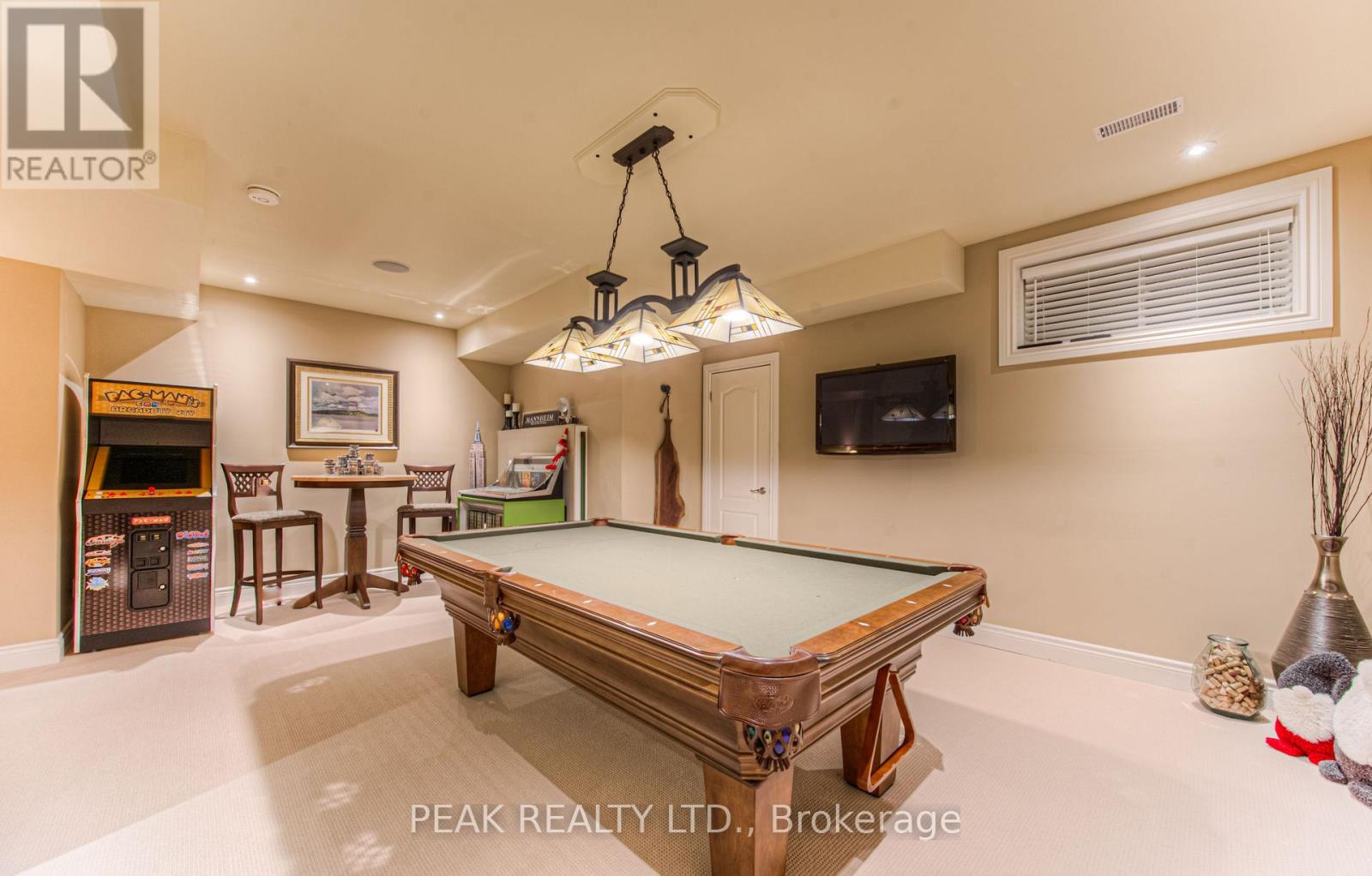 Photo 49 of 7 John Ross Court, Wilmot ON