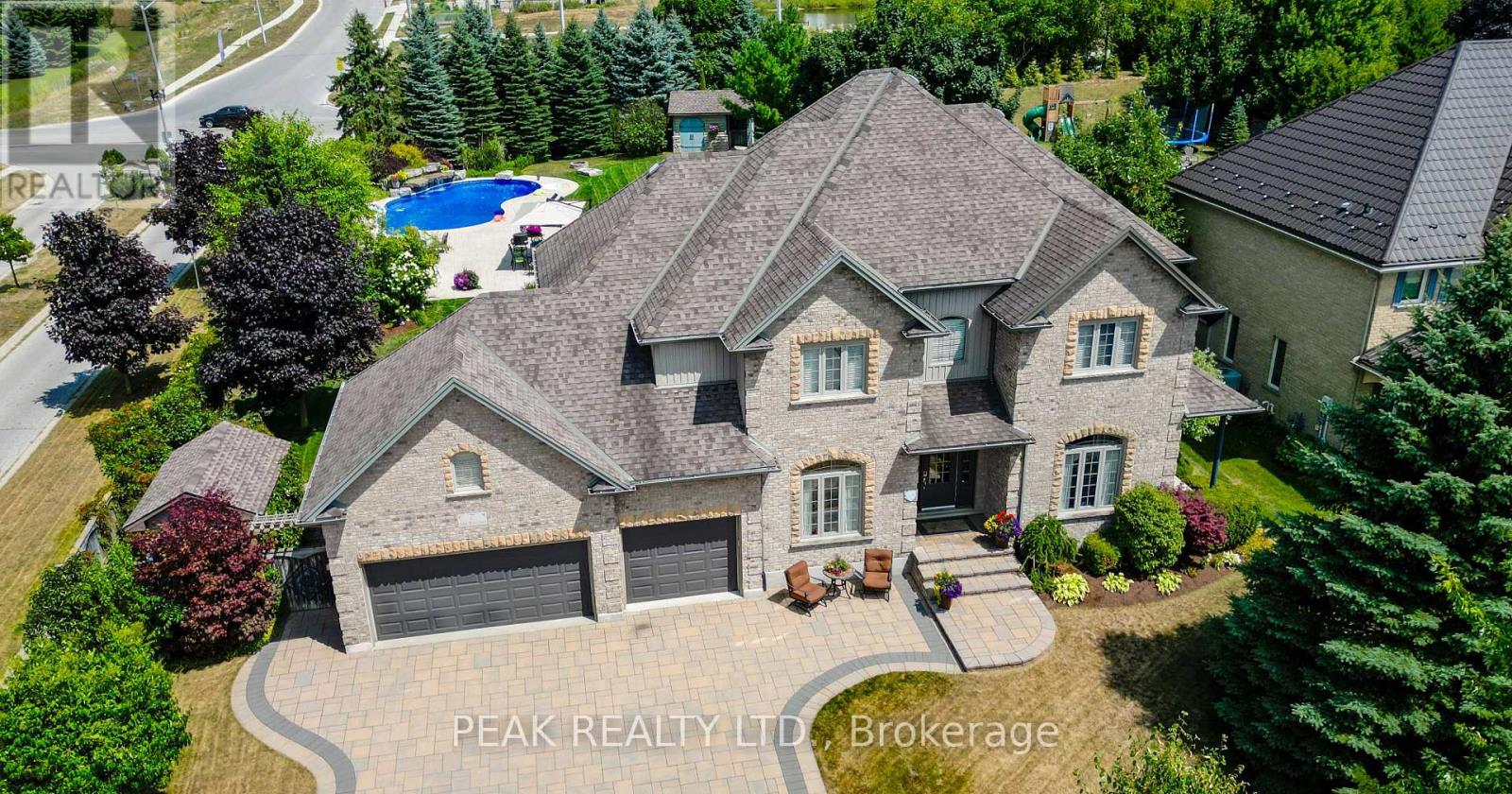 Photo 38 of 7 John Ross Court, Wilmot ON