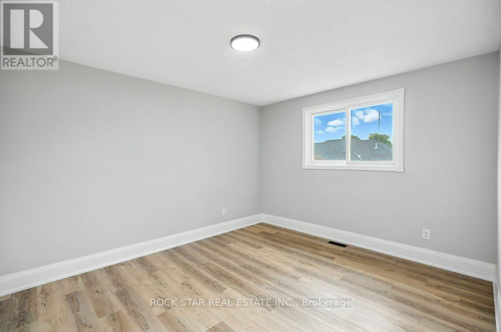 Photo 20 of 56 Abeles Avenue, Brant ON