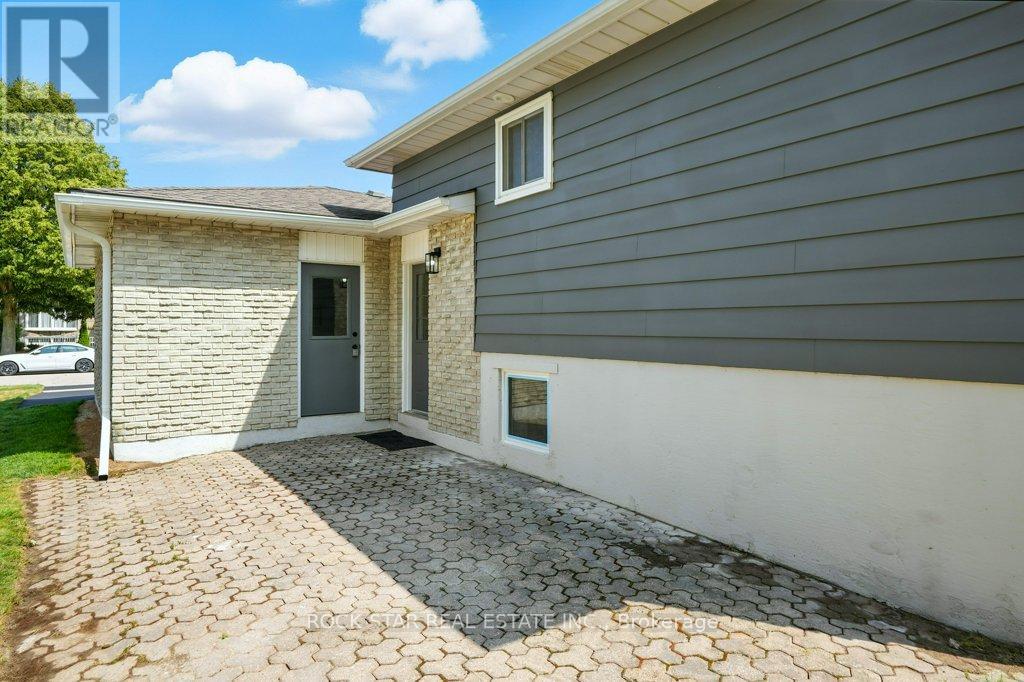Photo 39 of 56 Abeles Avenue, Brant ON