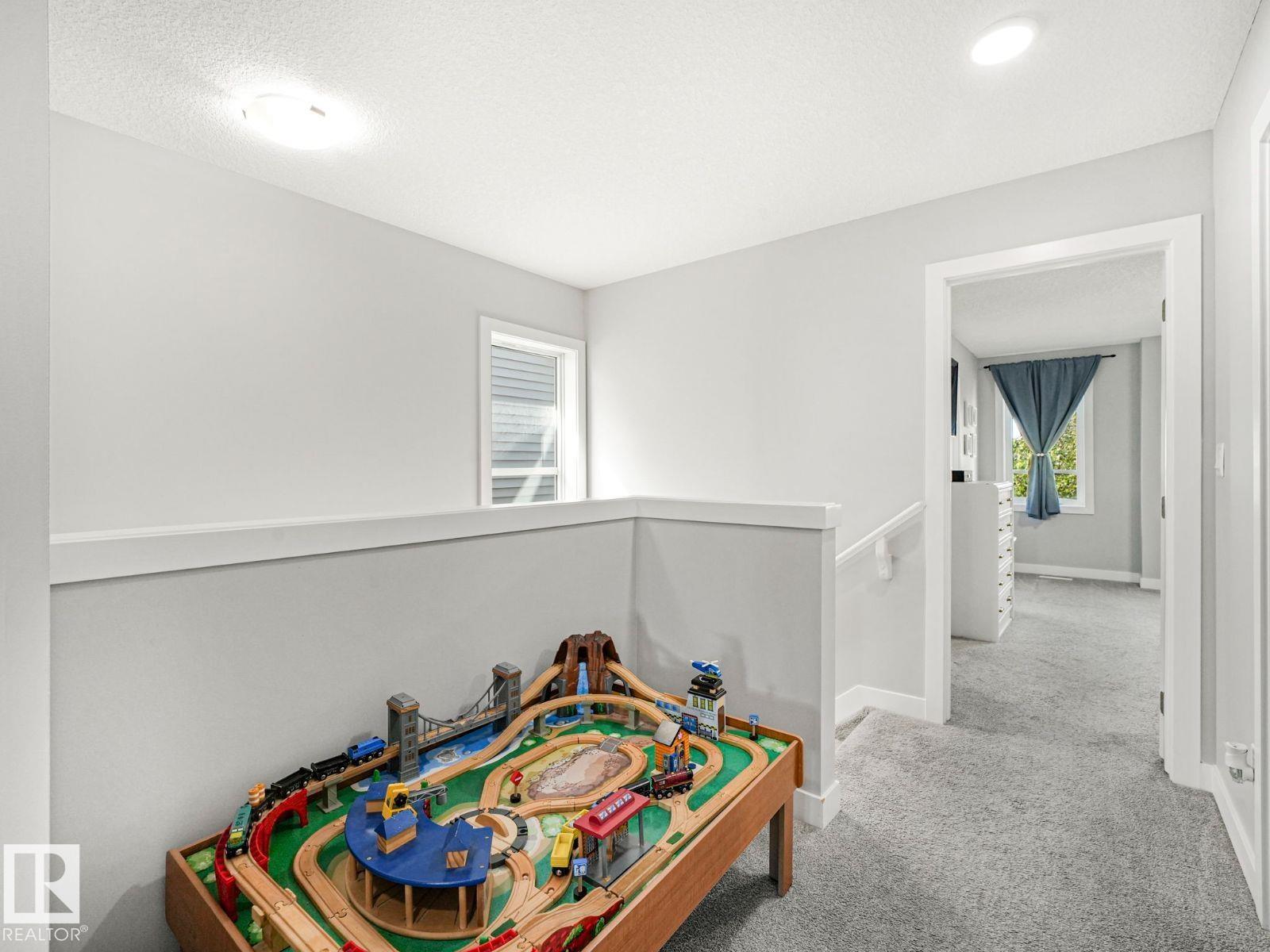 Photo 18 of 4016 Kinsella Wy Sw, Edmonton AB