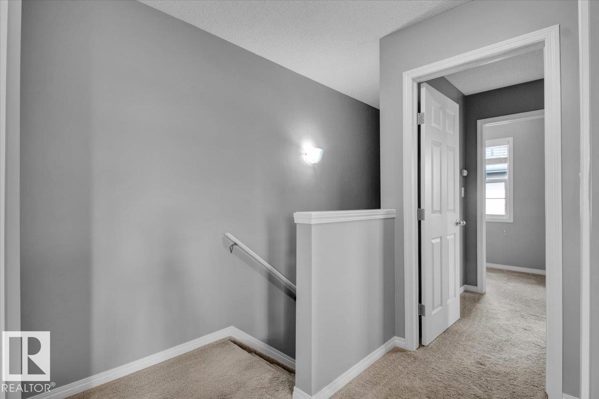 Photo 17 of 55 4029 Orchards Dr Sw, Edmonton AB