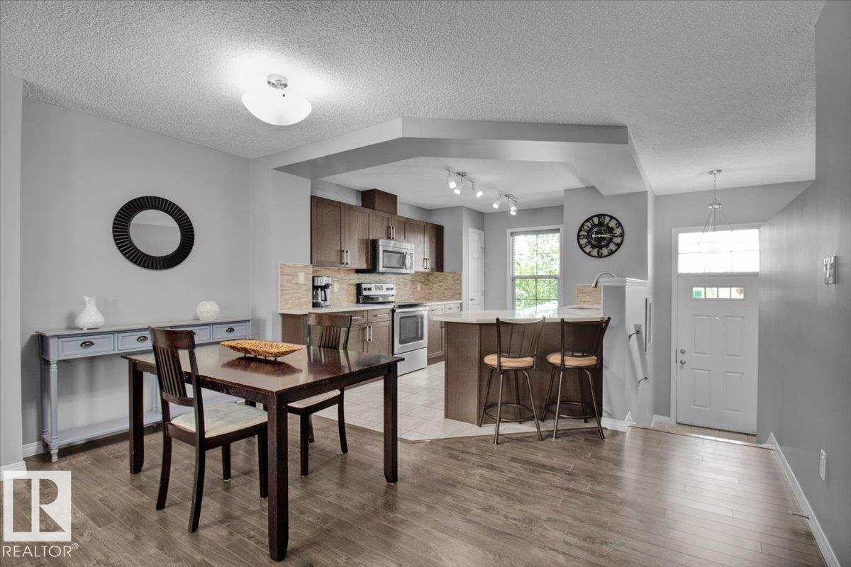 Photo 3 of 55 4029 Orchards Dr Sw, Edmonton AB