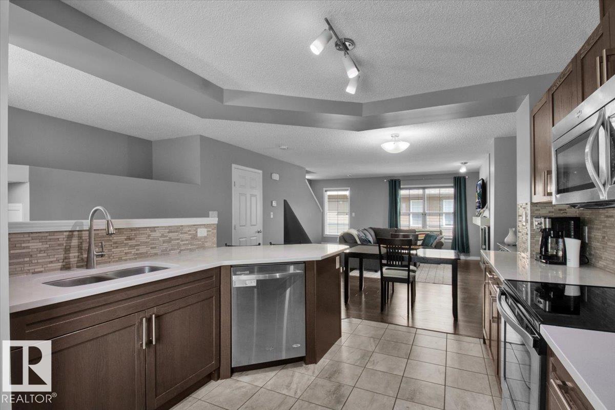 Photo 2 of 55 4029 Orchards Dr Sw, Edmonton AB