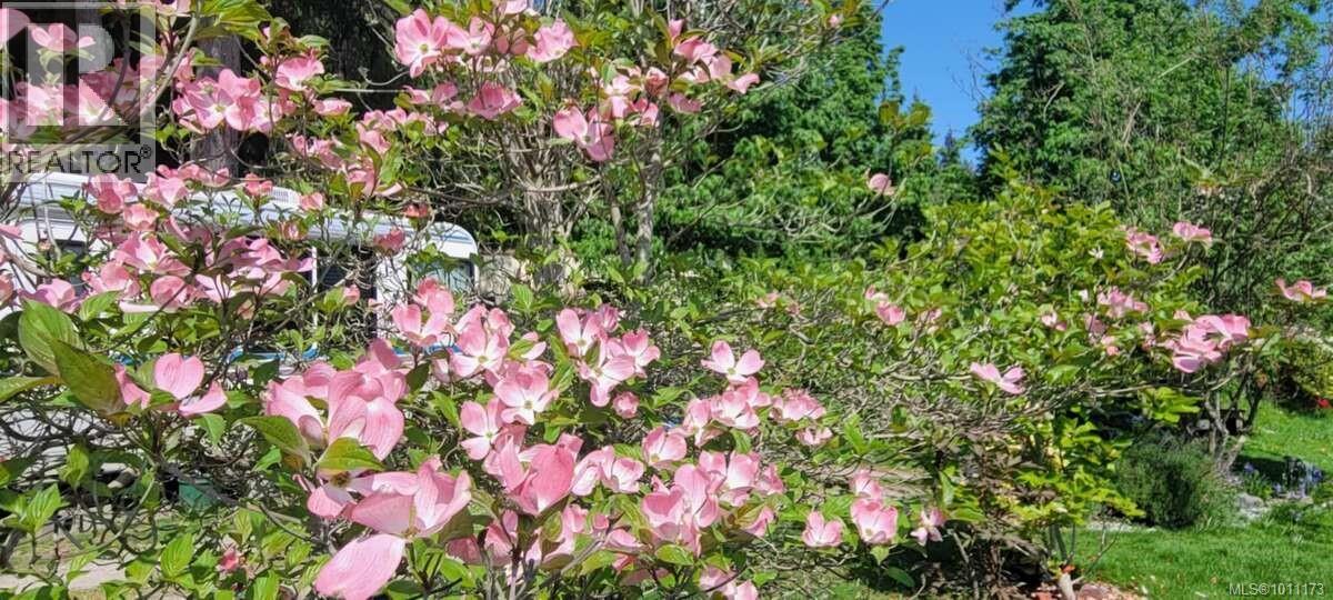 Photo 1 of 467 Dukes Rd, Salt Spring BC
