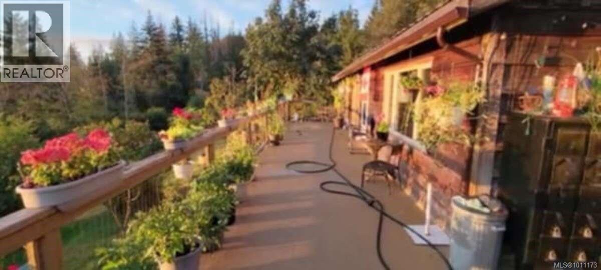Photo 31 of 467 Dukes Rd, Salt Spring BC