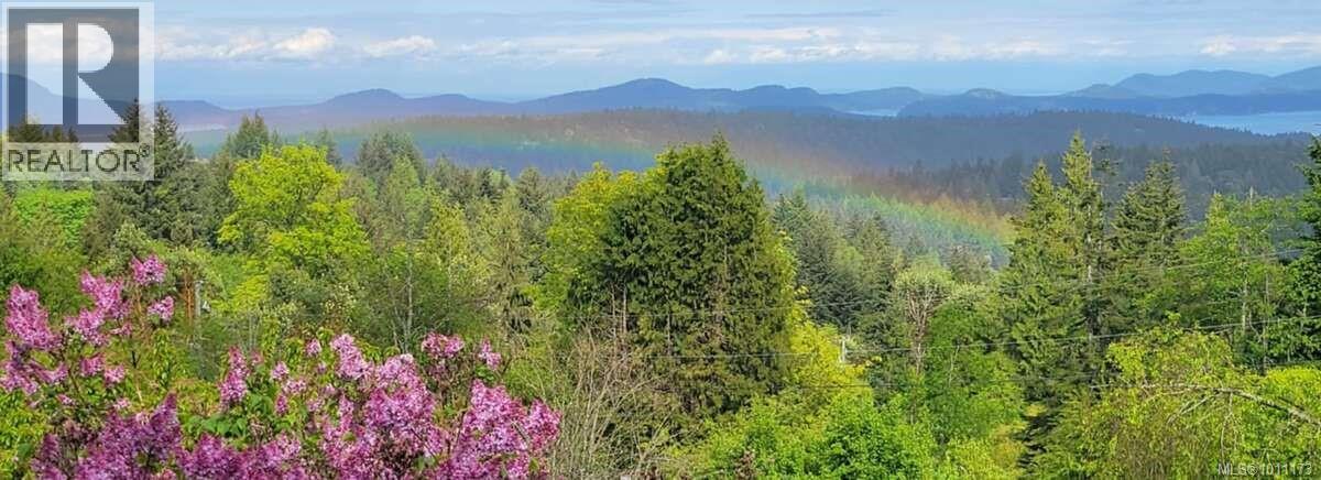 Photo 19 of 467 Dukes Rd, Salt Spring BC