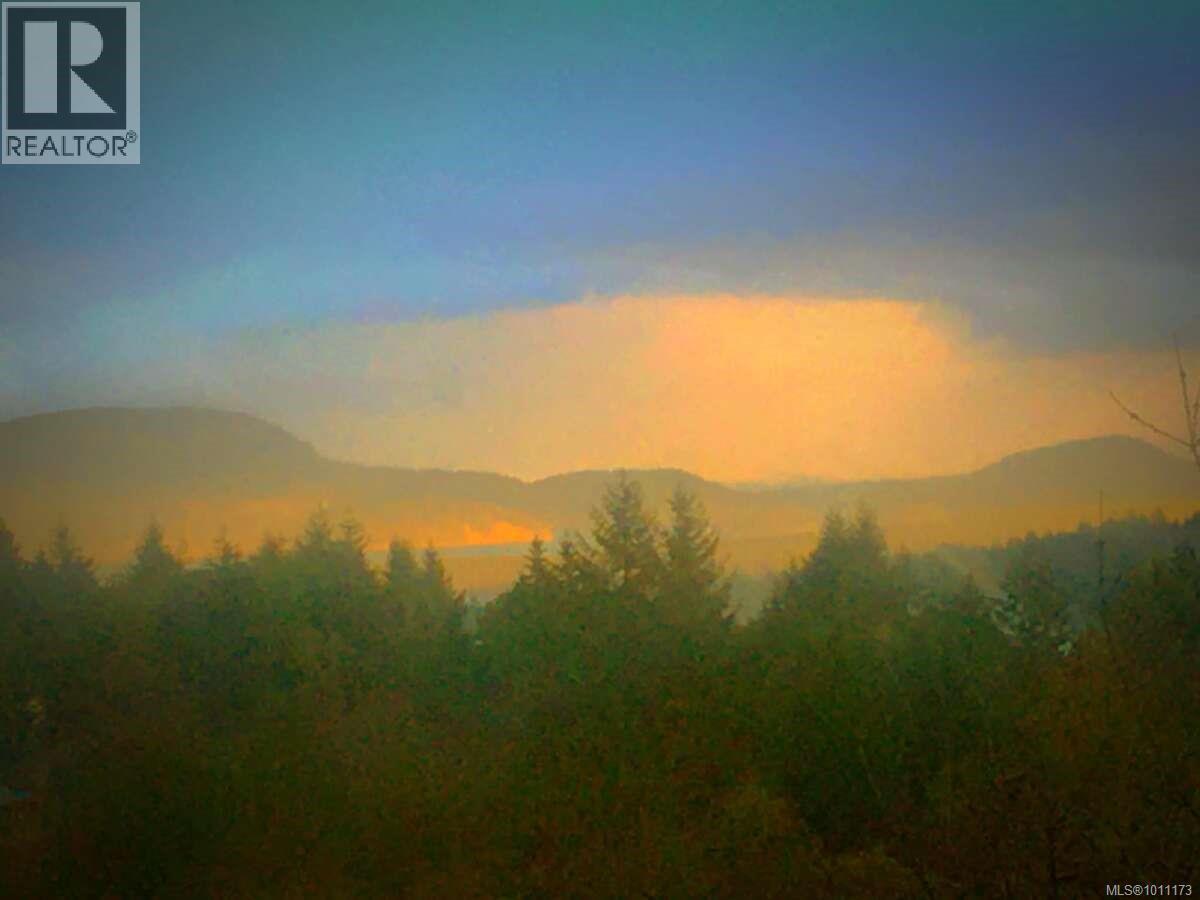 Photo 33 of 467 Dukes Rd, Salt Spring BC