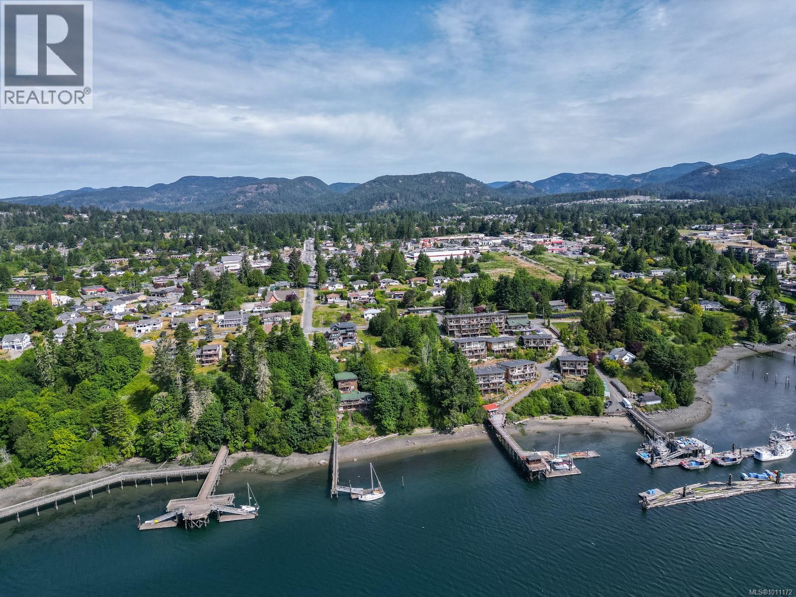 Photo 9 of 6675 Goodmere Rd, Sooke BC