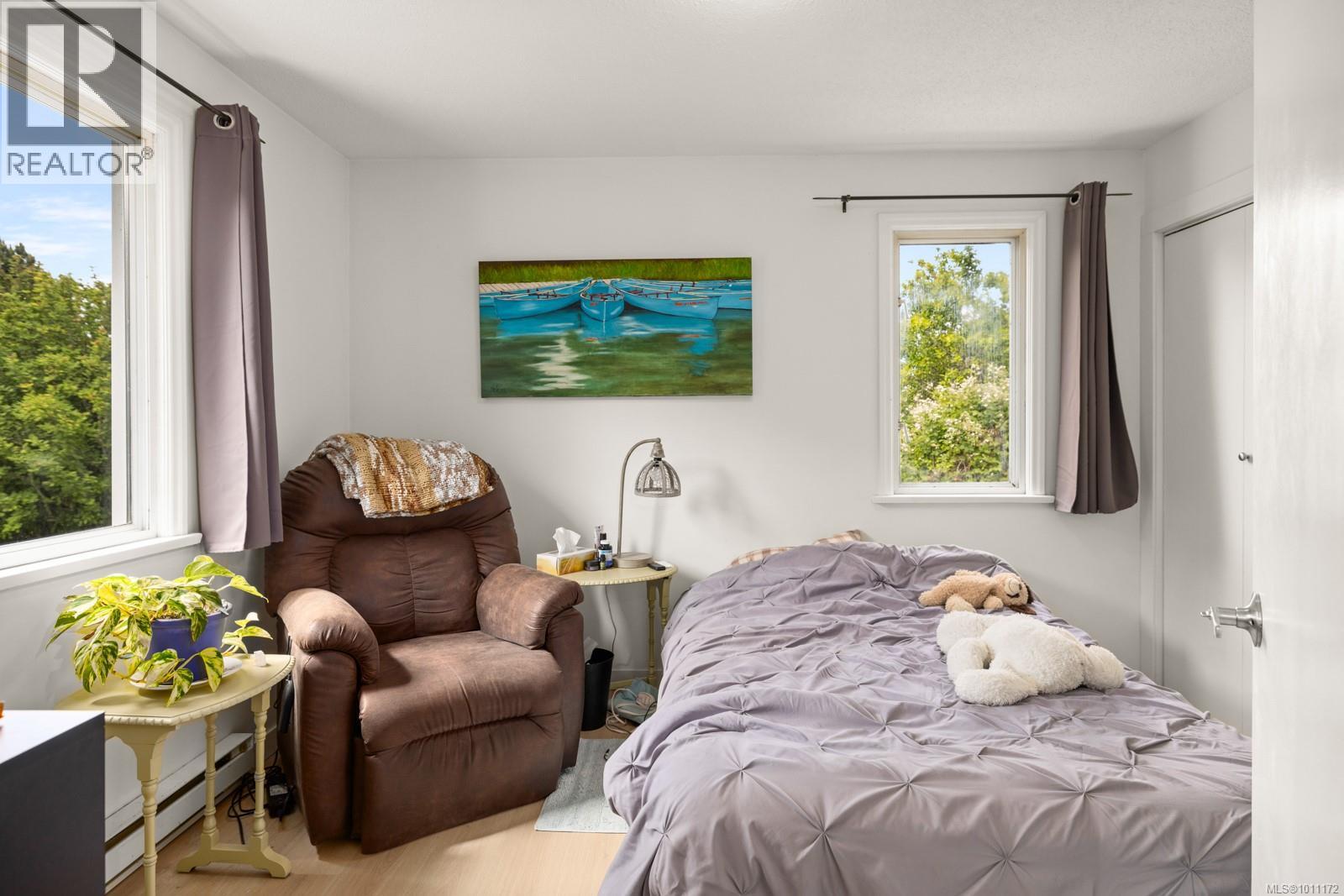 Photo 13 of 6675 Goodmere Rd, Sooke BC
