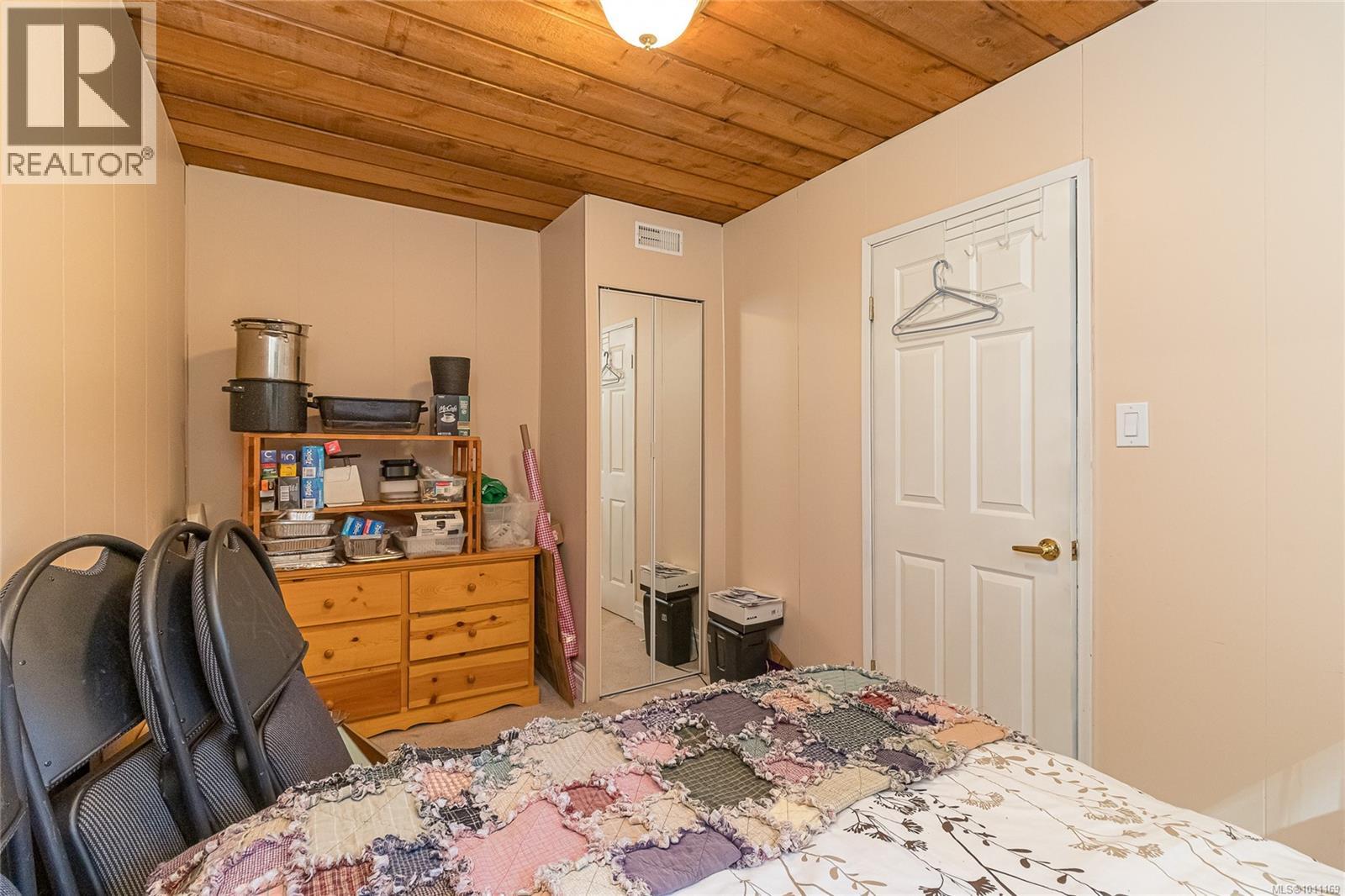 Photo 24 of 3355 Wellsmith Cres, Colwood BC