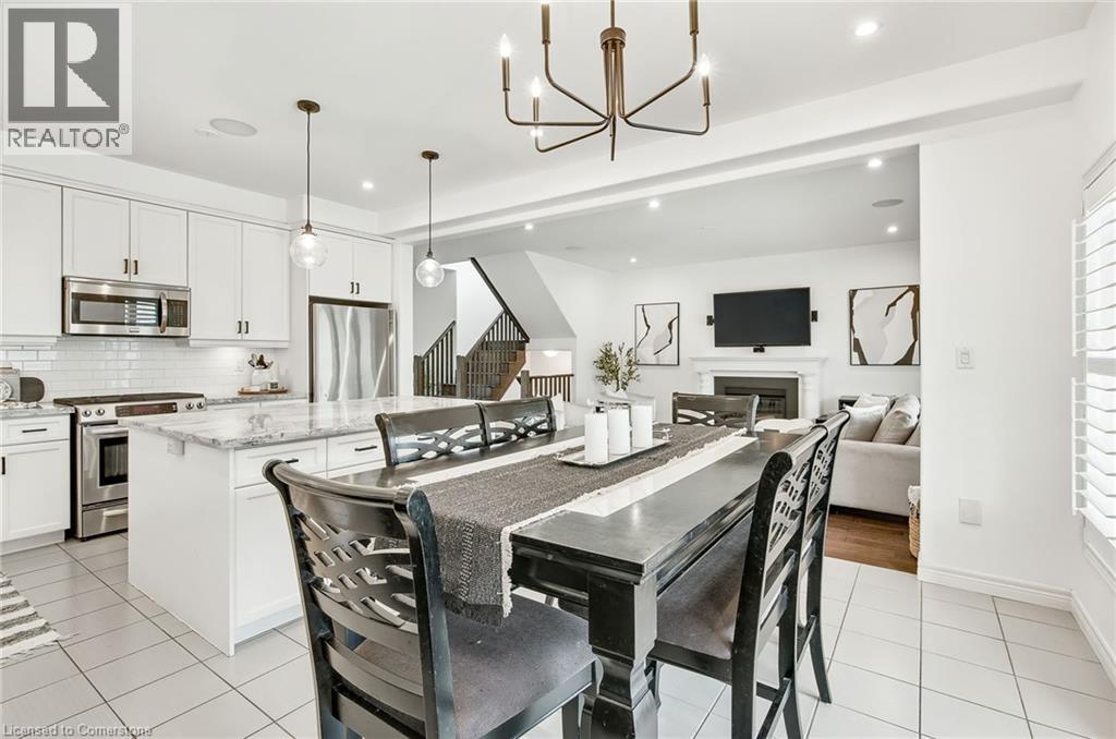 Photo 10 of 4884 Allan Court, Beamsville ON