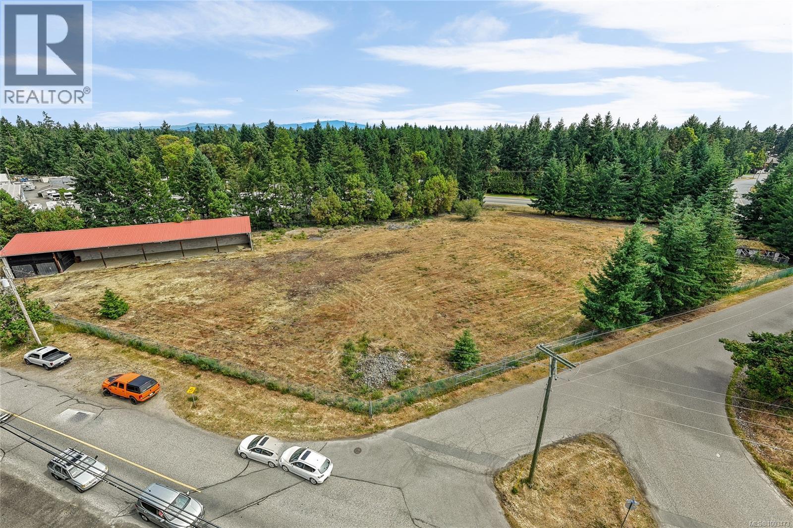 Photo 15 of 1100 Island Hwy E, Parksville BC