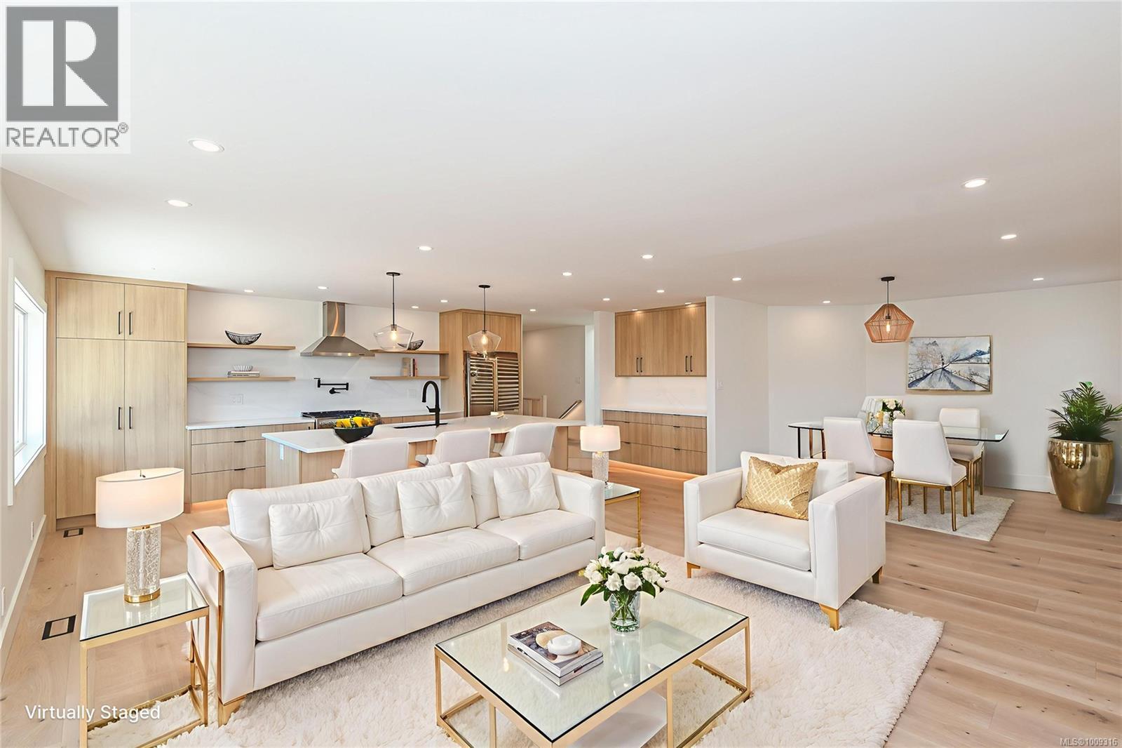 1547 Trumpeter Cres, Courtenay