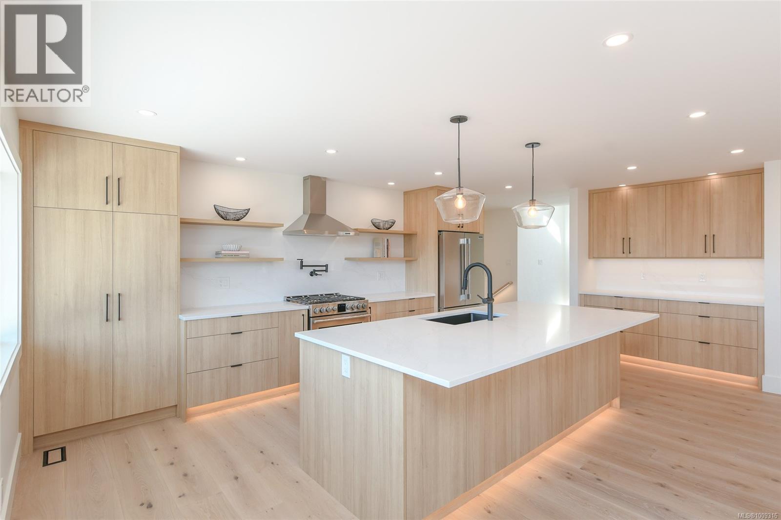 1547 Trumpeter Cres, Courtenay