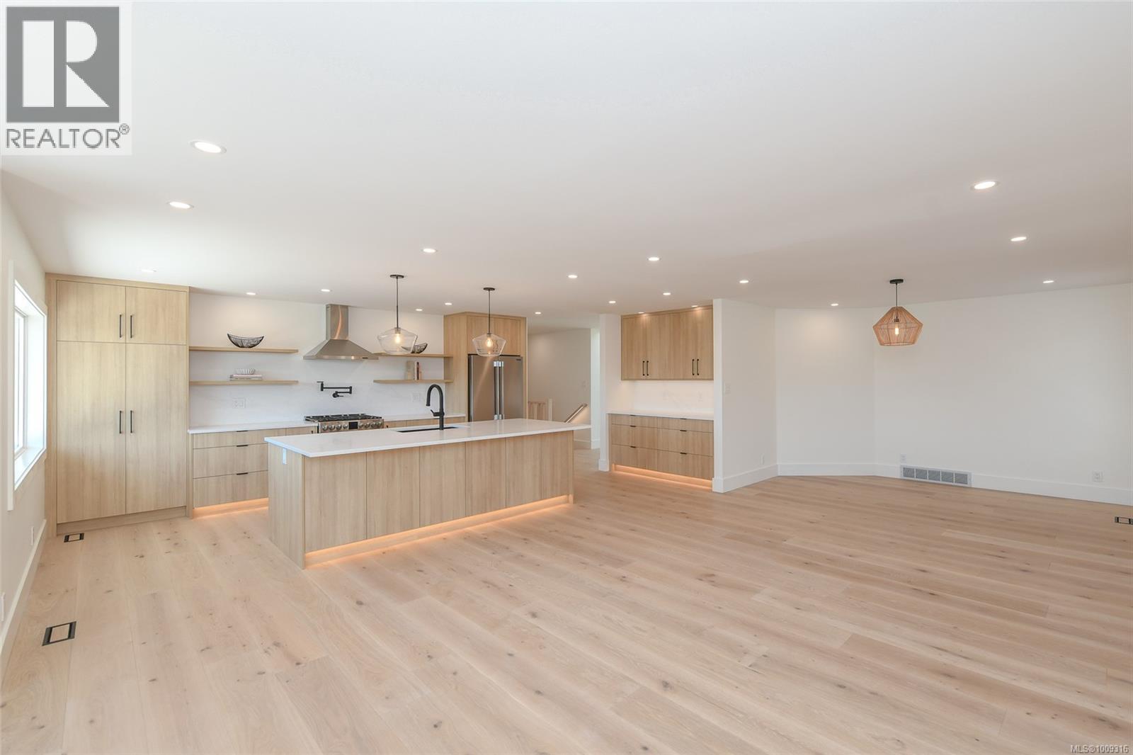 1547 Trumpeter Cres, Courtenay
