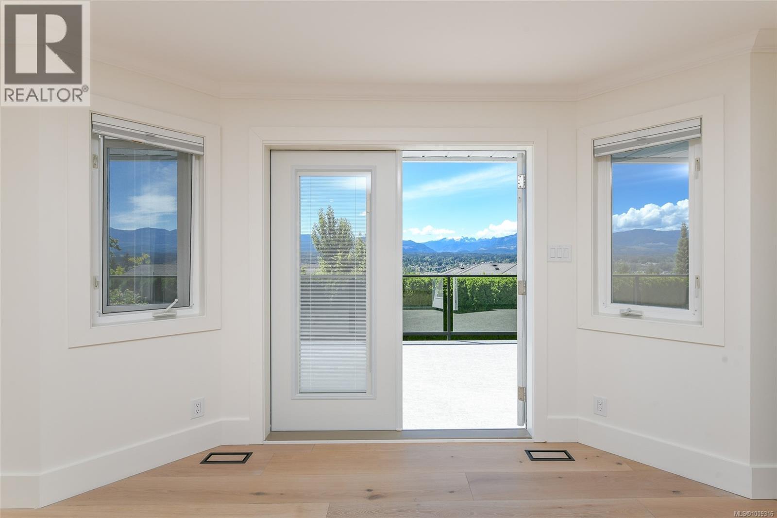 1547 Trumpeter Cres, Courtenay