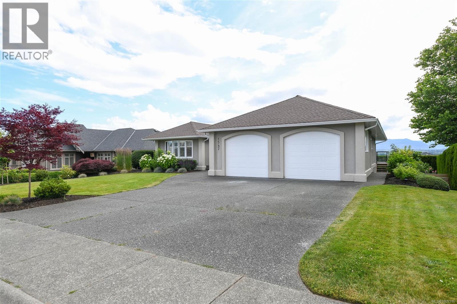 1547 Trumpeter Cres, Courtenay