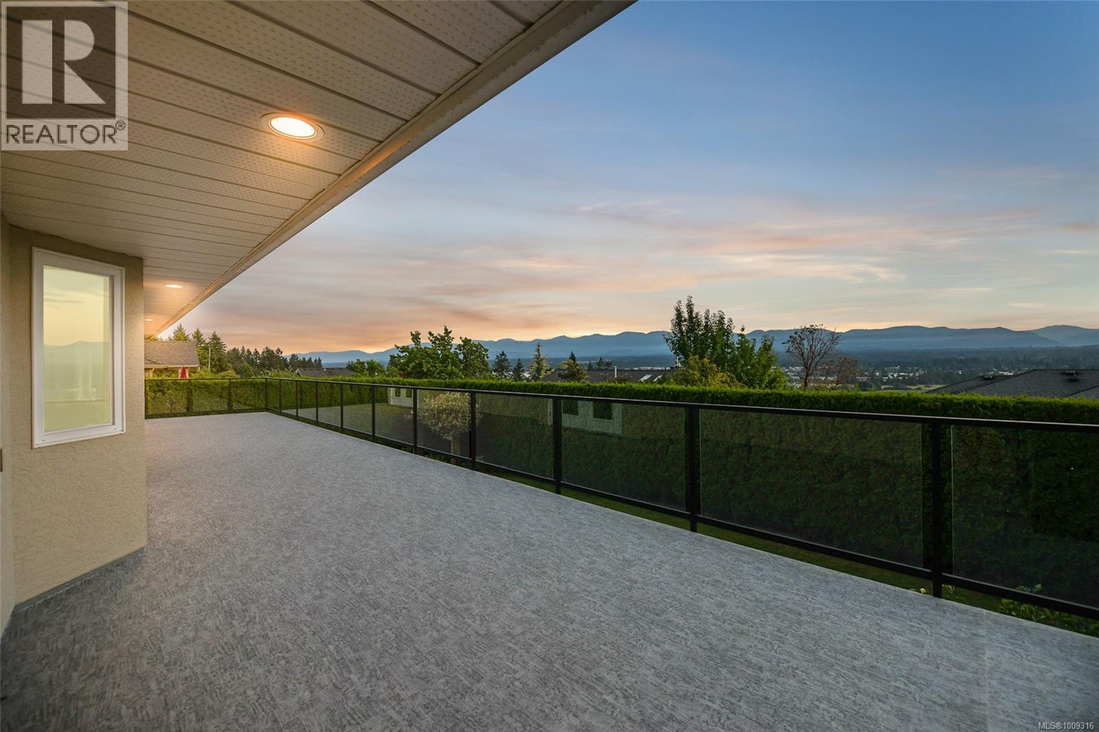 1547 Trumpeter Cres, Courtenay