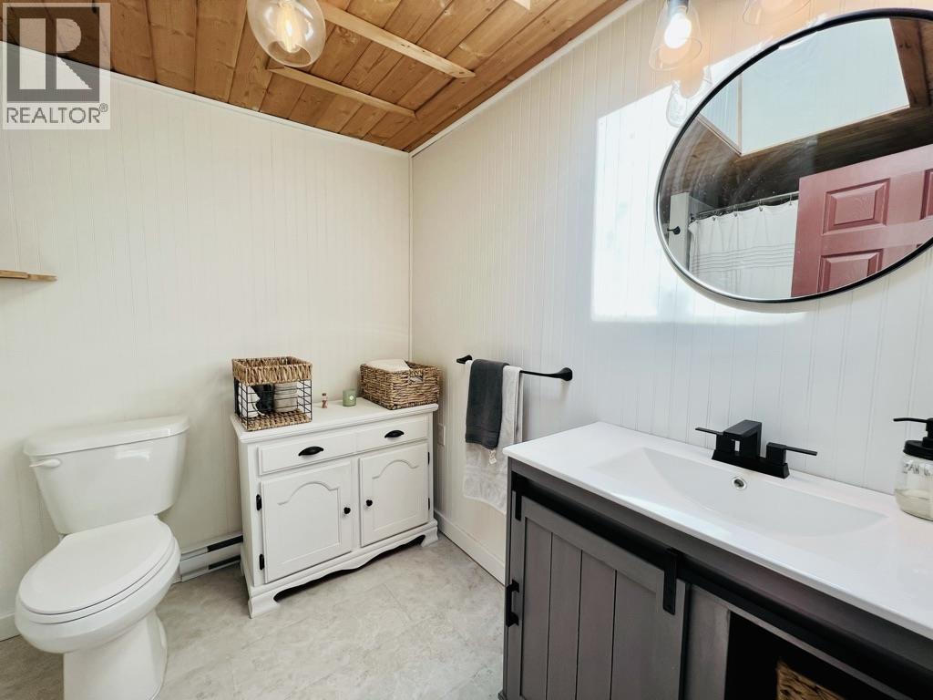 3931 ALFRED Avenue, Smithers