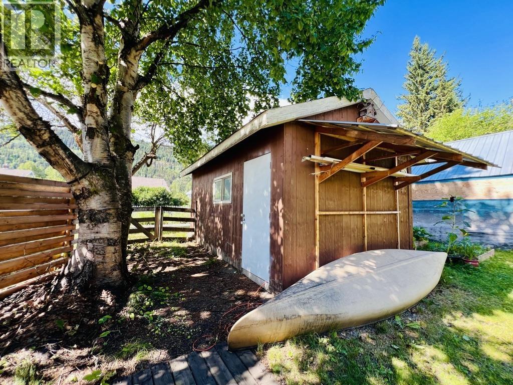 3931 ALFRED Avenue, Smithers
