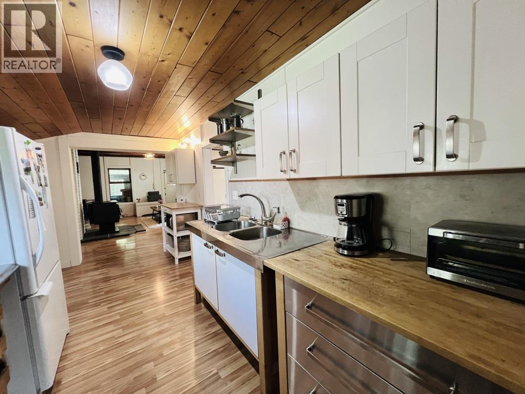 3931 ALFRED Avenue, Smithers