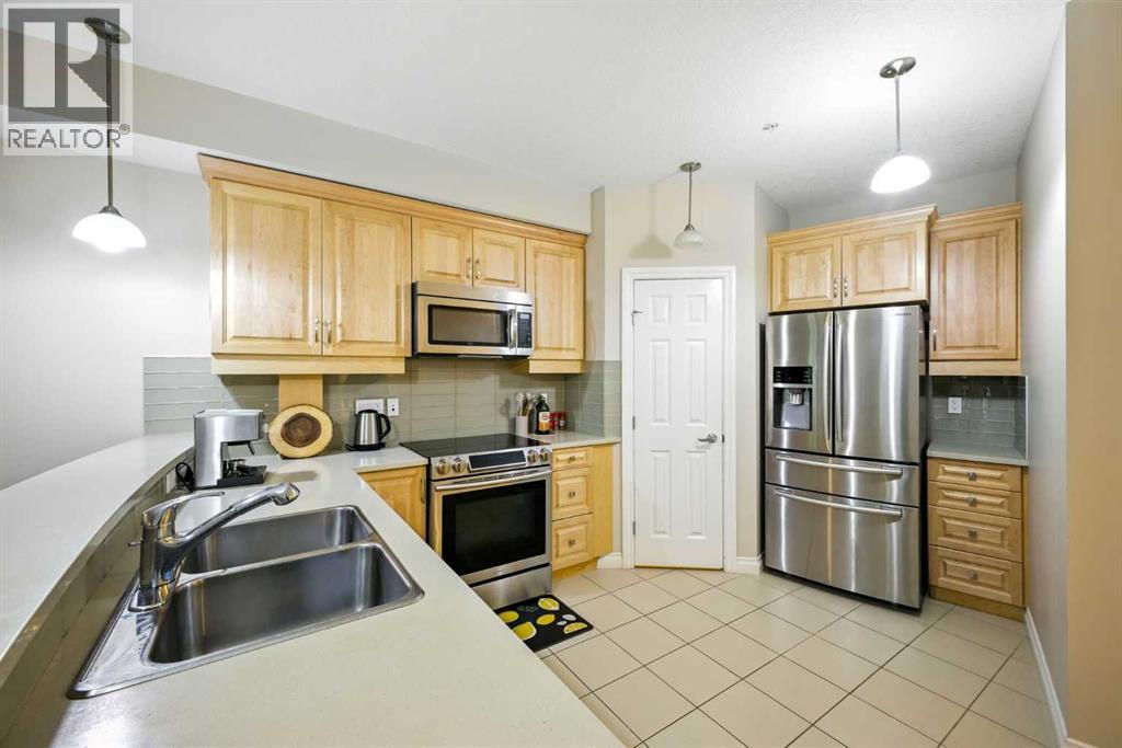 Single Family House for Sale in   Hemlock Crescent SW Spruce Cliff Calgary 