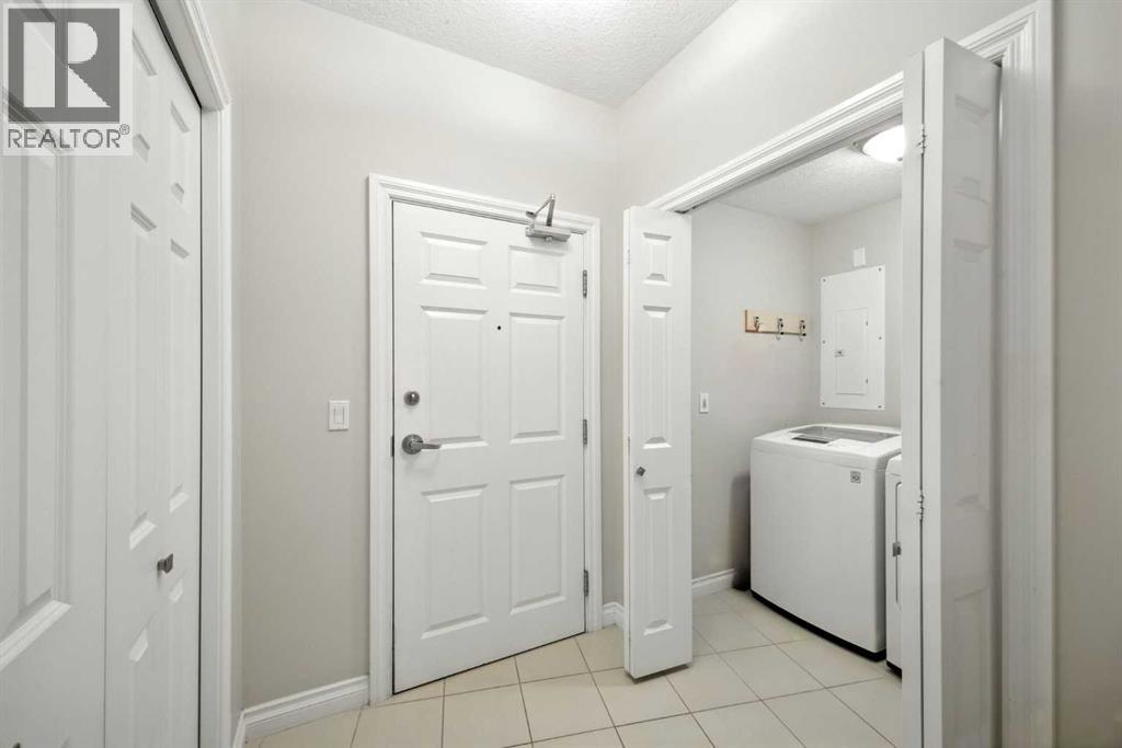 Single Family House for Sale in   Hemlock Crescent SW Spruce Cliff Calgary 