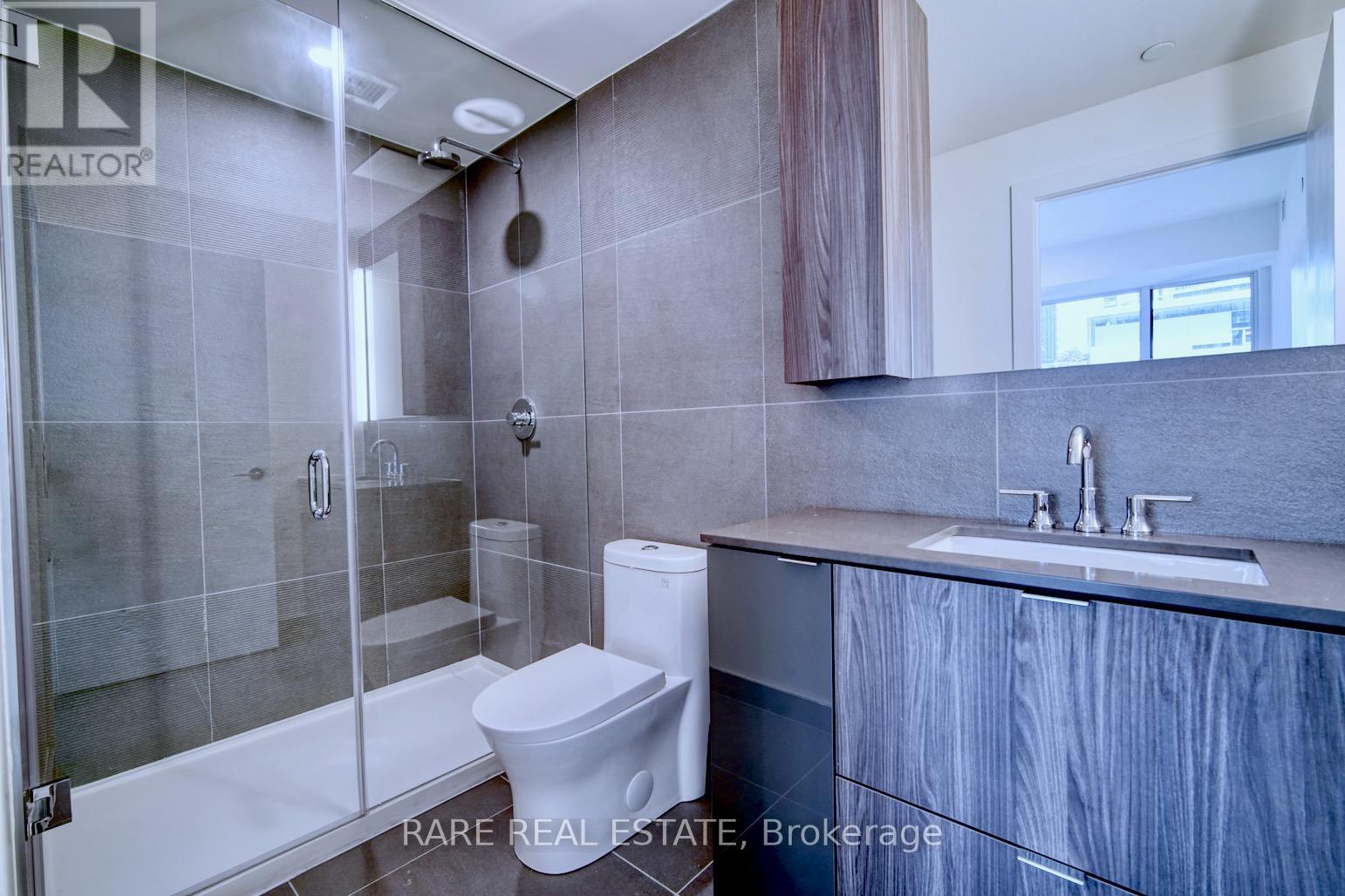 Photo 11 of 619 15 Mercer Street, Toronto ON