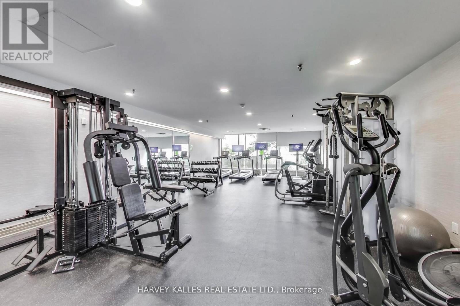 Photo 4 of 902 55 Skymark Drive, Toronto ON