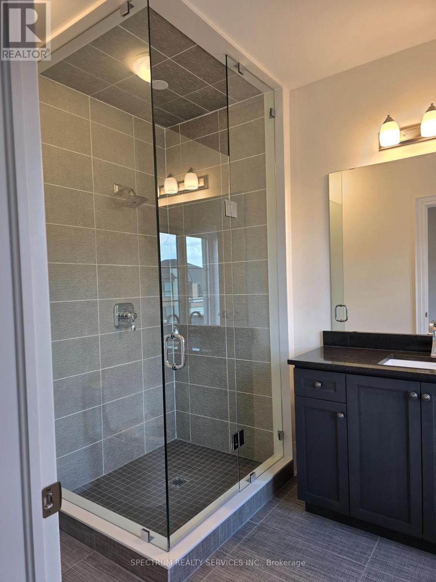 Photo 3 of 24 Seraville Street, Vaughan ON