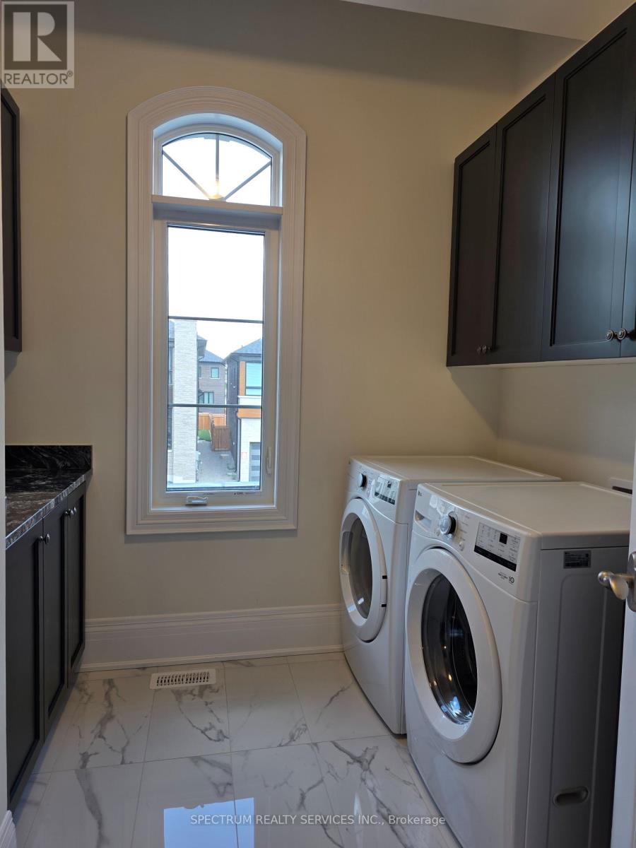Photo 2 of 24 Seraville Street, Vaughan ON