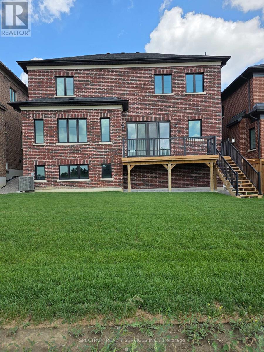 Photo 8 of 24 Seraville Street, Vaughan ON