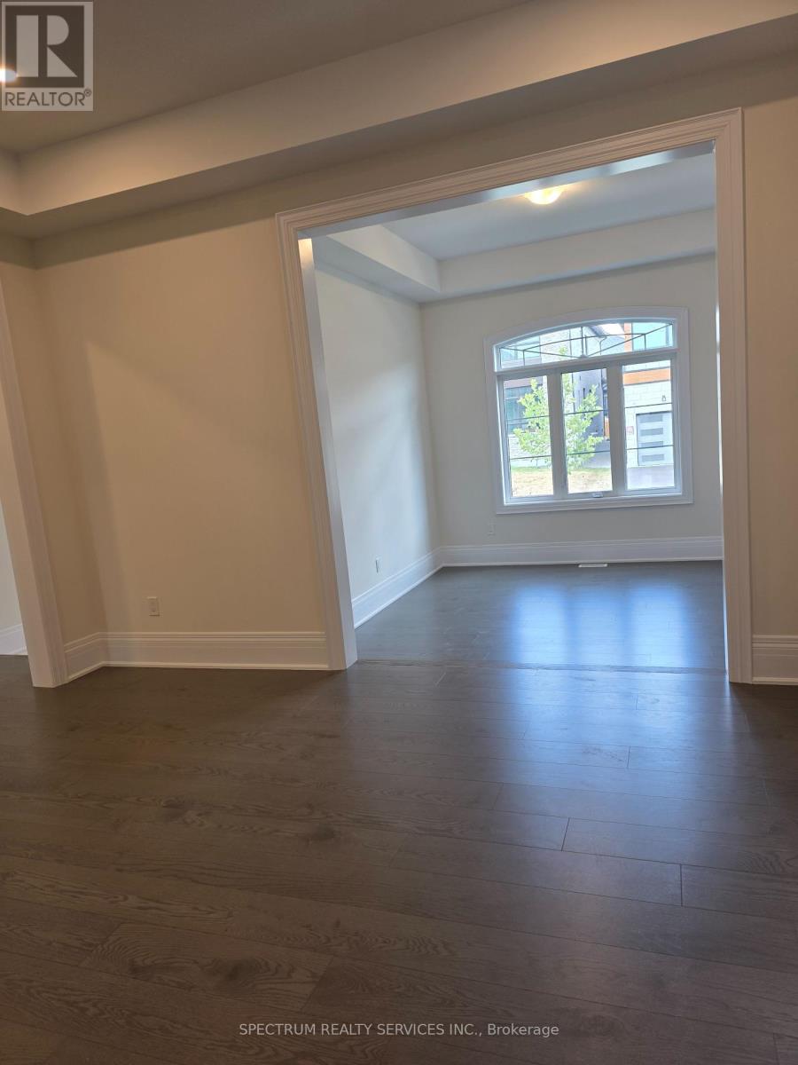 Photo 13 of 24 Seraville Street, Vaughan ON