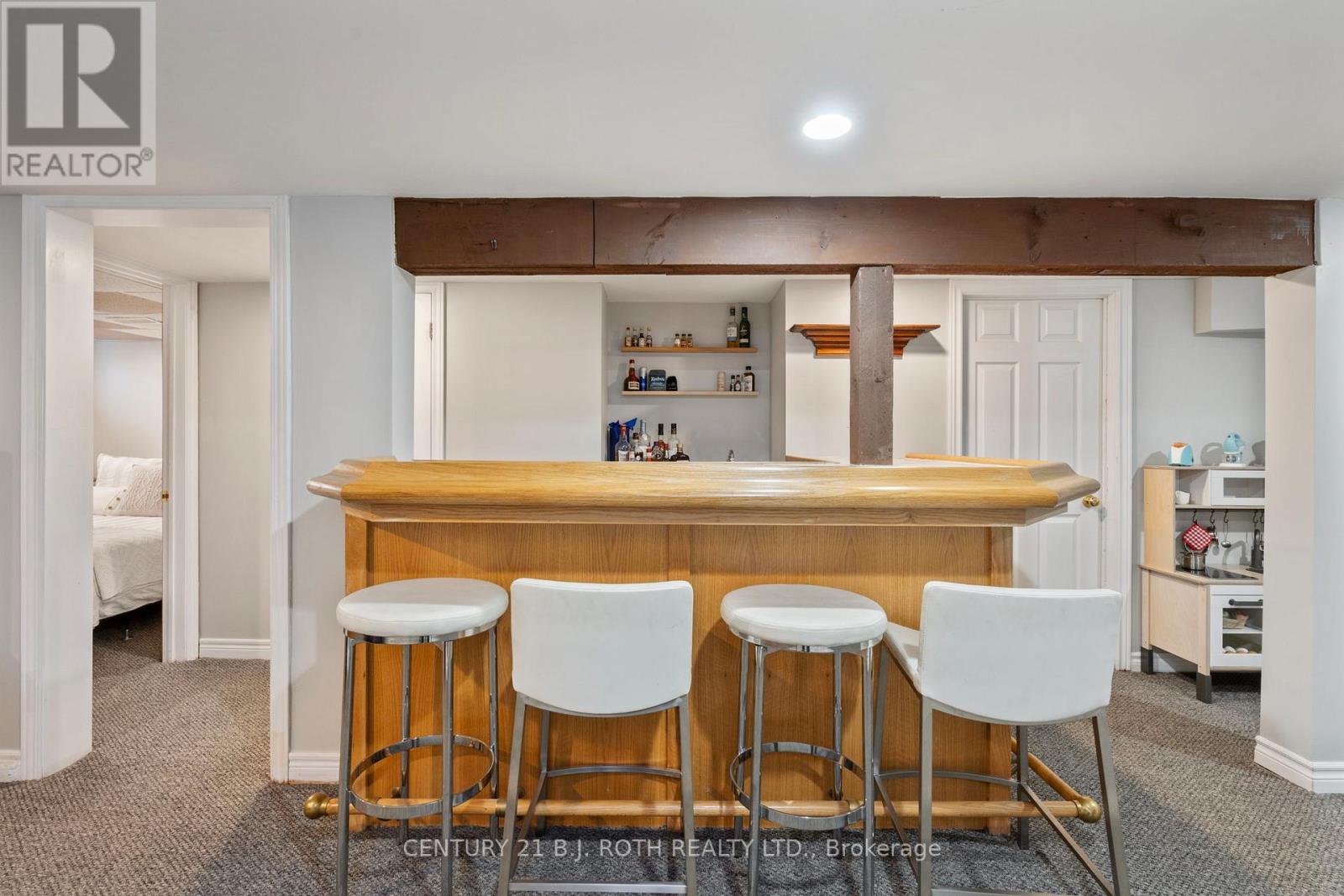 Photo 8 of 88 Puget Street, Barrie ON