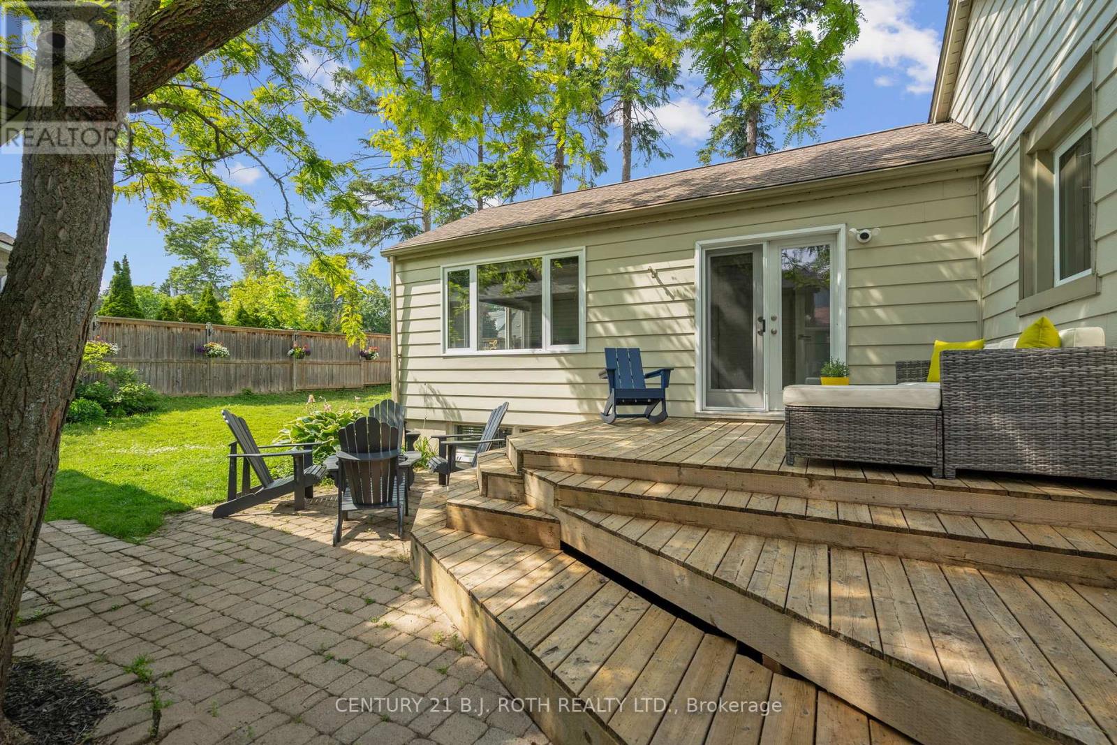 Photo 18 of 88 Puget Street, Barrie ON