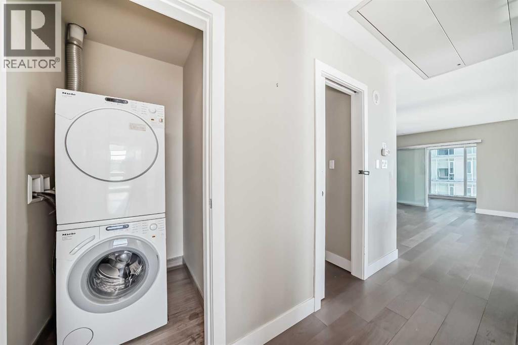 Single Family House for Sale in    Street SE Beltline Calgary 