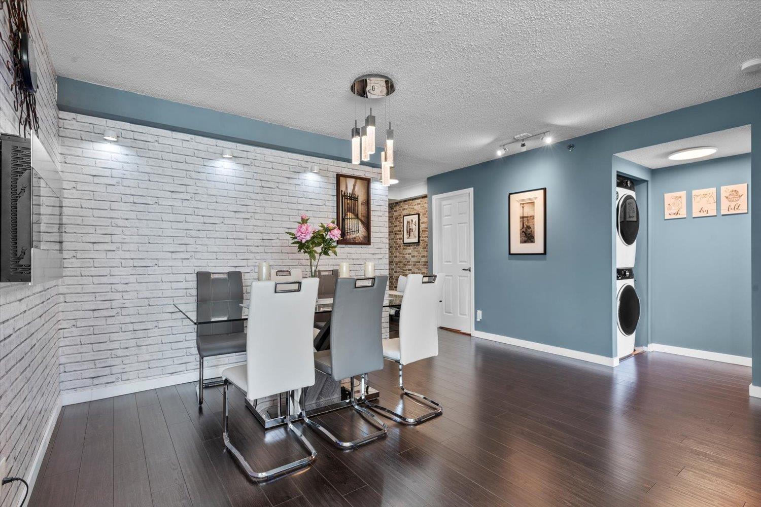 Photo 5 of 401 3150 Gladwin Road, Abbotsford BC