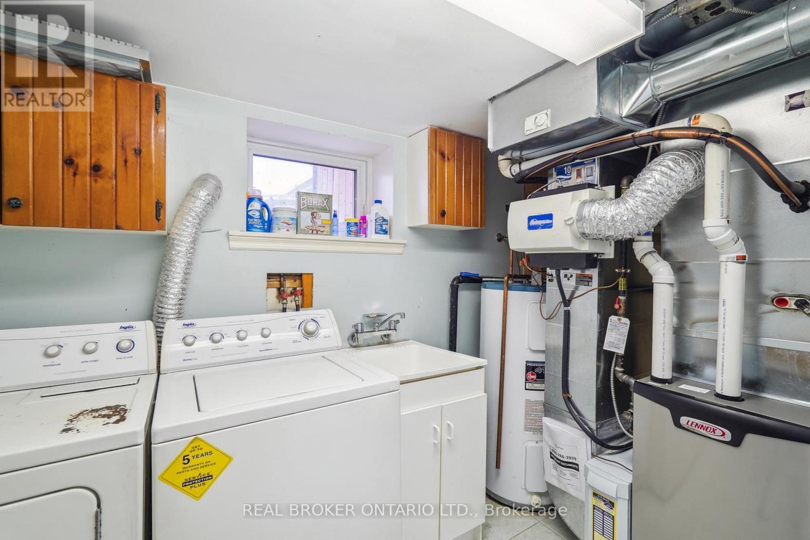 Photo 22 of 38 Riverview Heights, Toronto ON